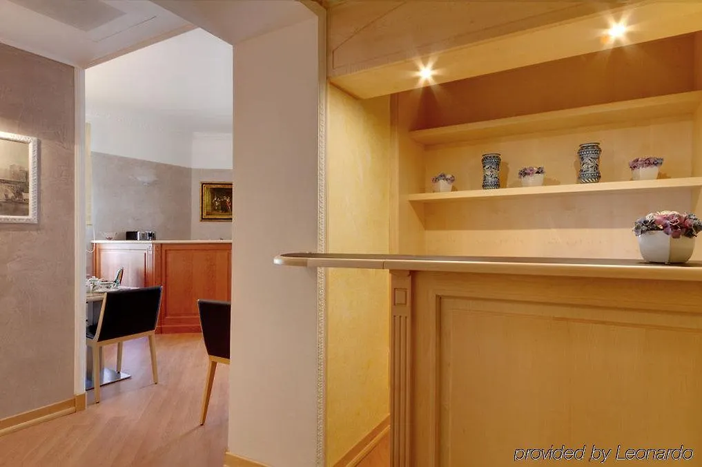 Hotel Residenza Romacentro 3*, Rome